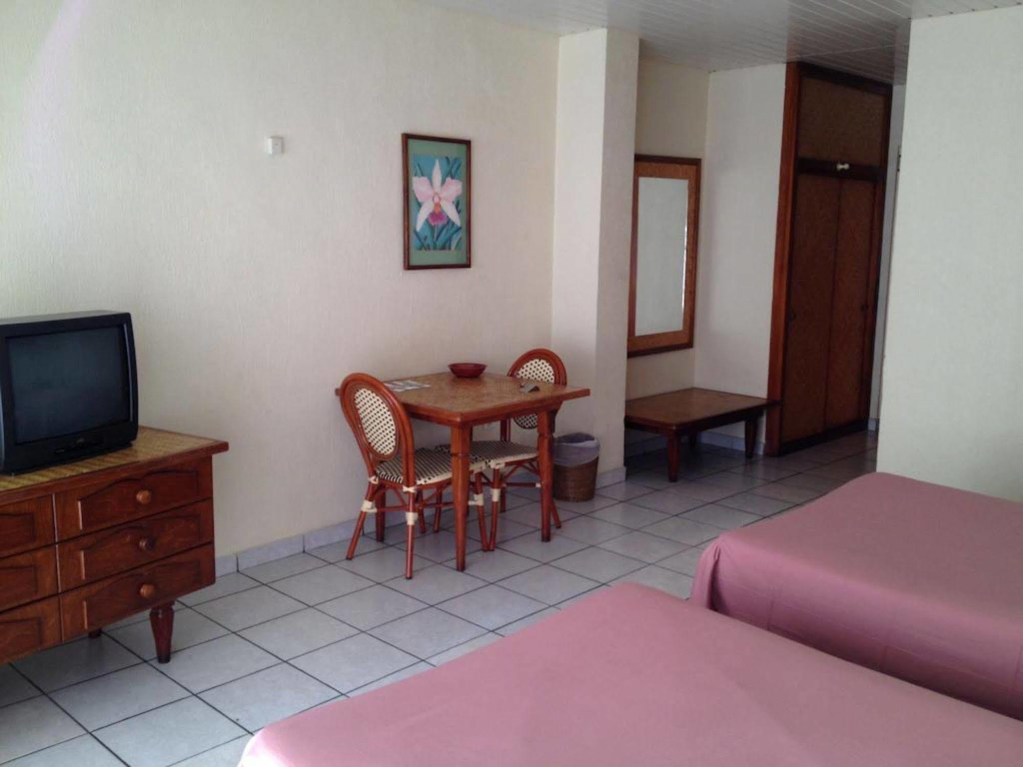 Hotel Tiare Tahiti Papeete  Bagian luar foto